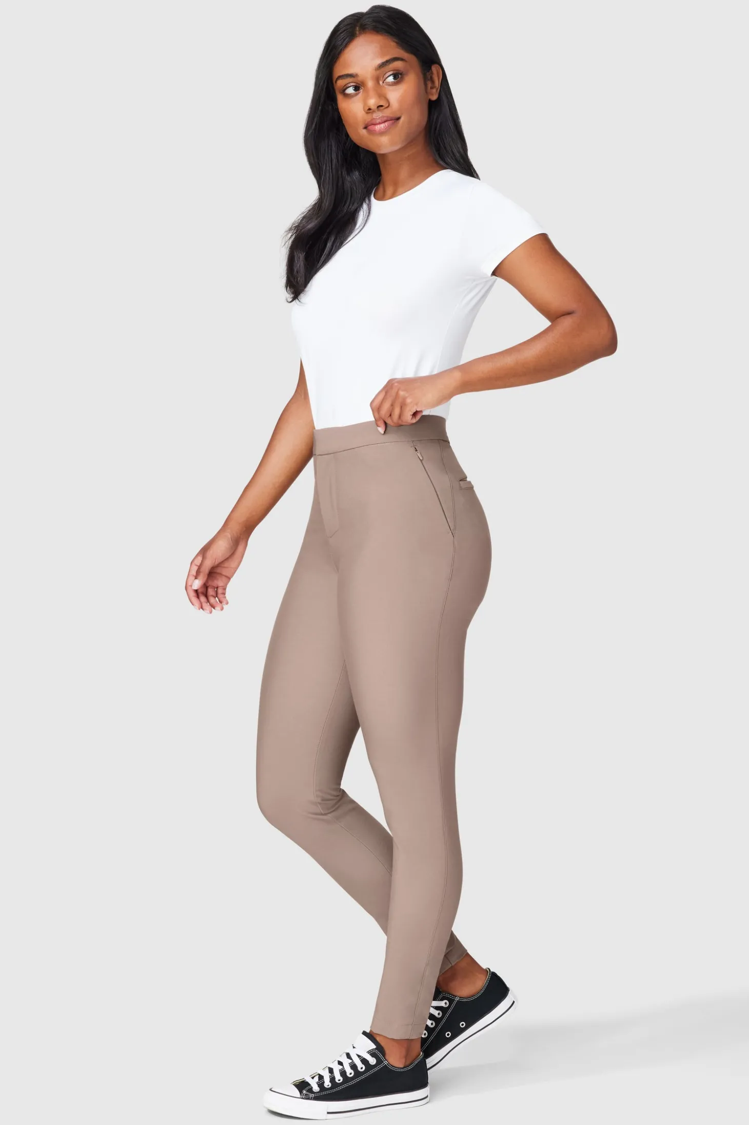 Friday FWD Women's Travel Stretch Tapered Pant