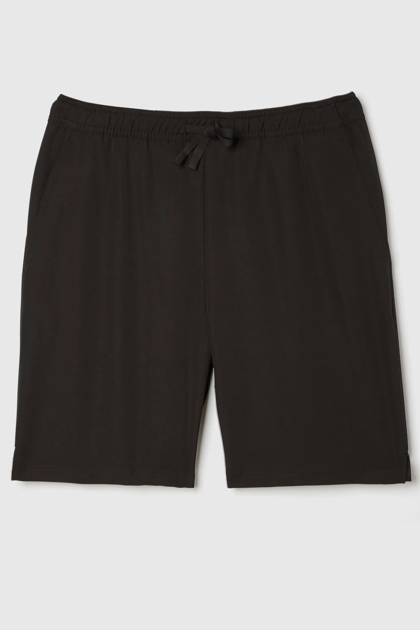 FWD Men's 8" Woven Shorts