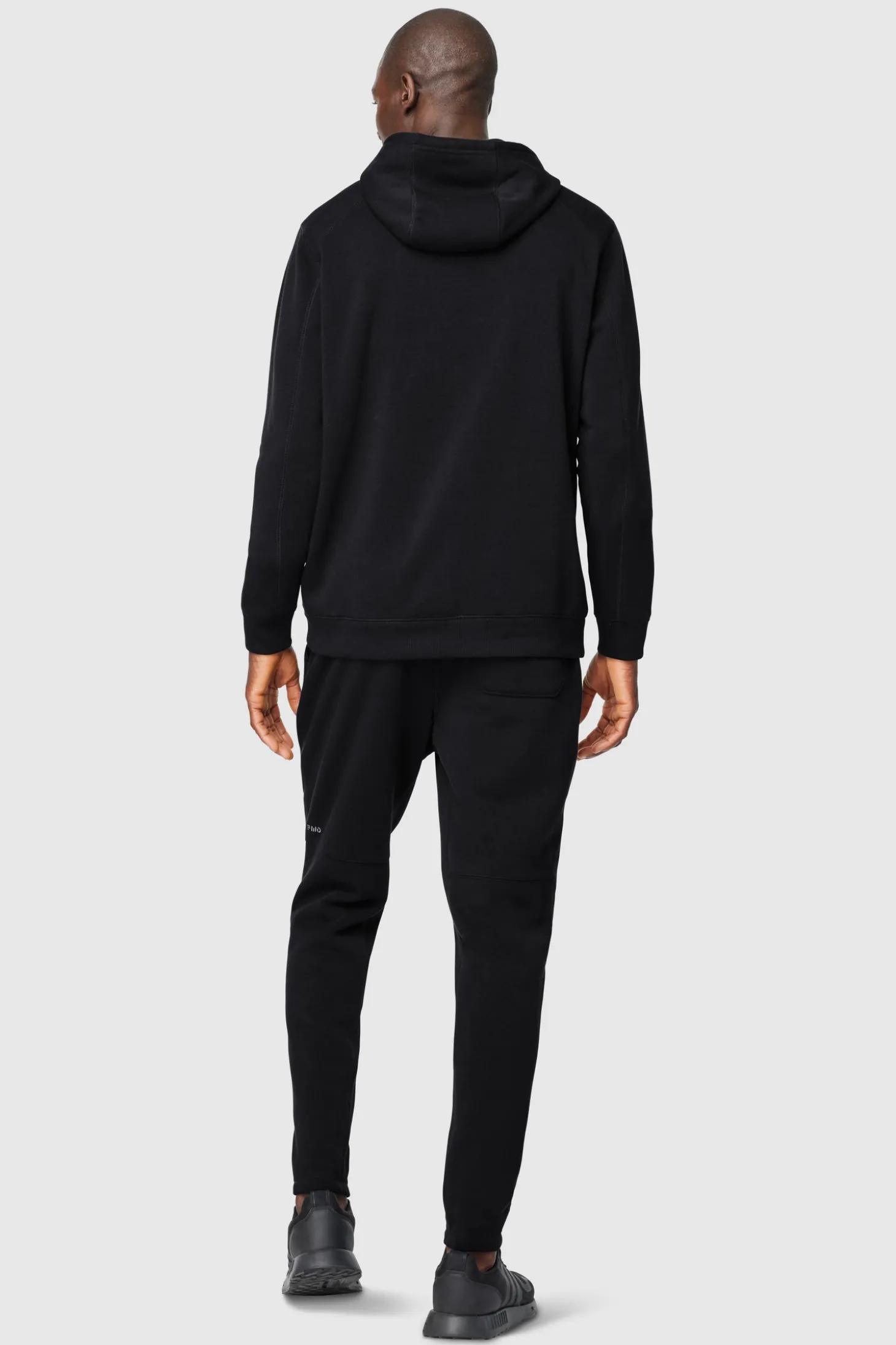 FWD Men's Core SW All Year PO Hoodie