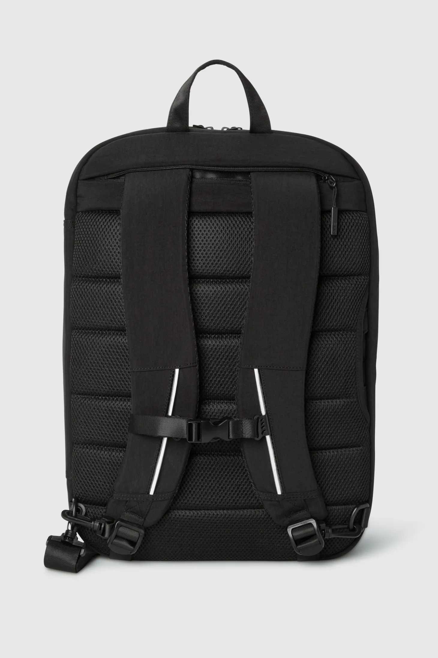 FWD On The Go Convertible Travel Pack