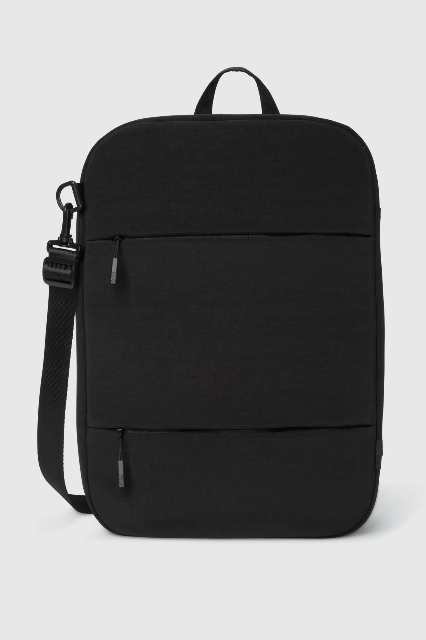 FWD On The Go Convertible Travel Pack