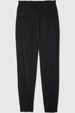 FWD Women's Active Stash Jogger