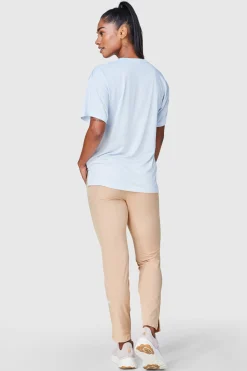 FWD Women's Core Drop Tail Tee