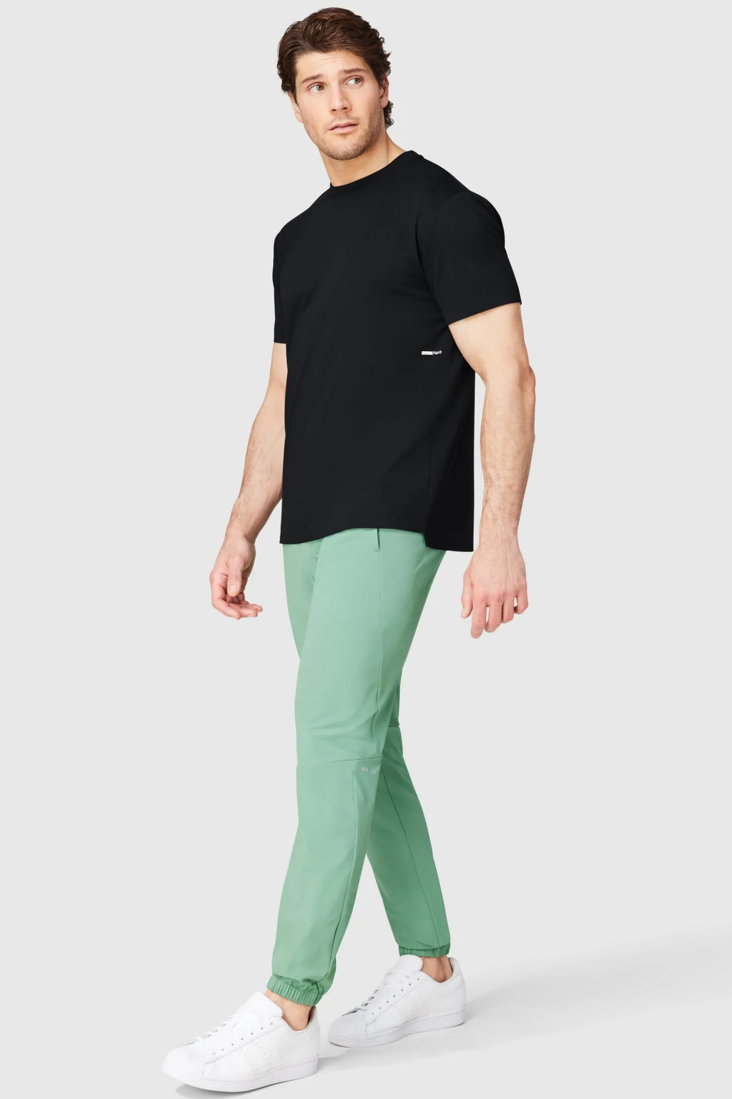 Push FWD Men's Super Stretch Nylon Jogger