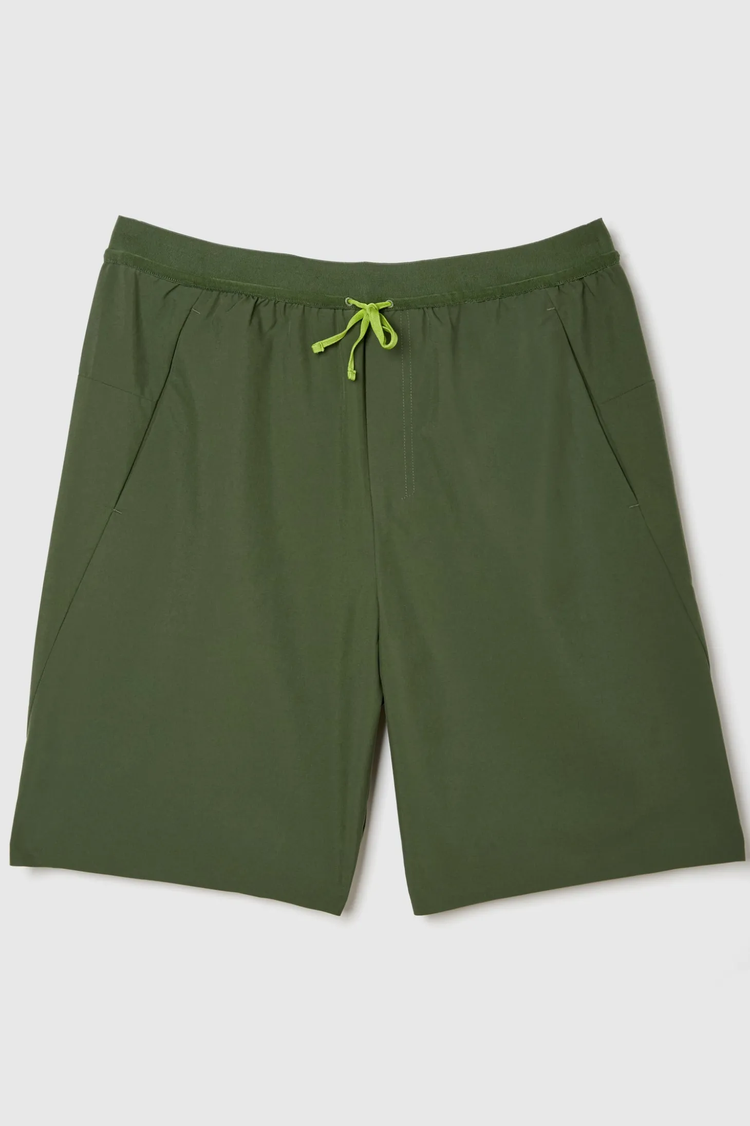 Push FWD Multi Function Shorts