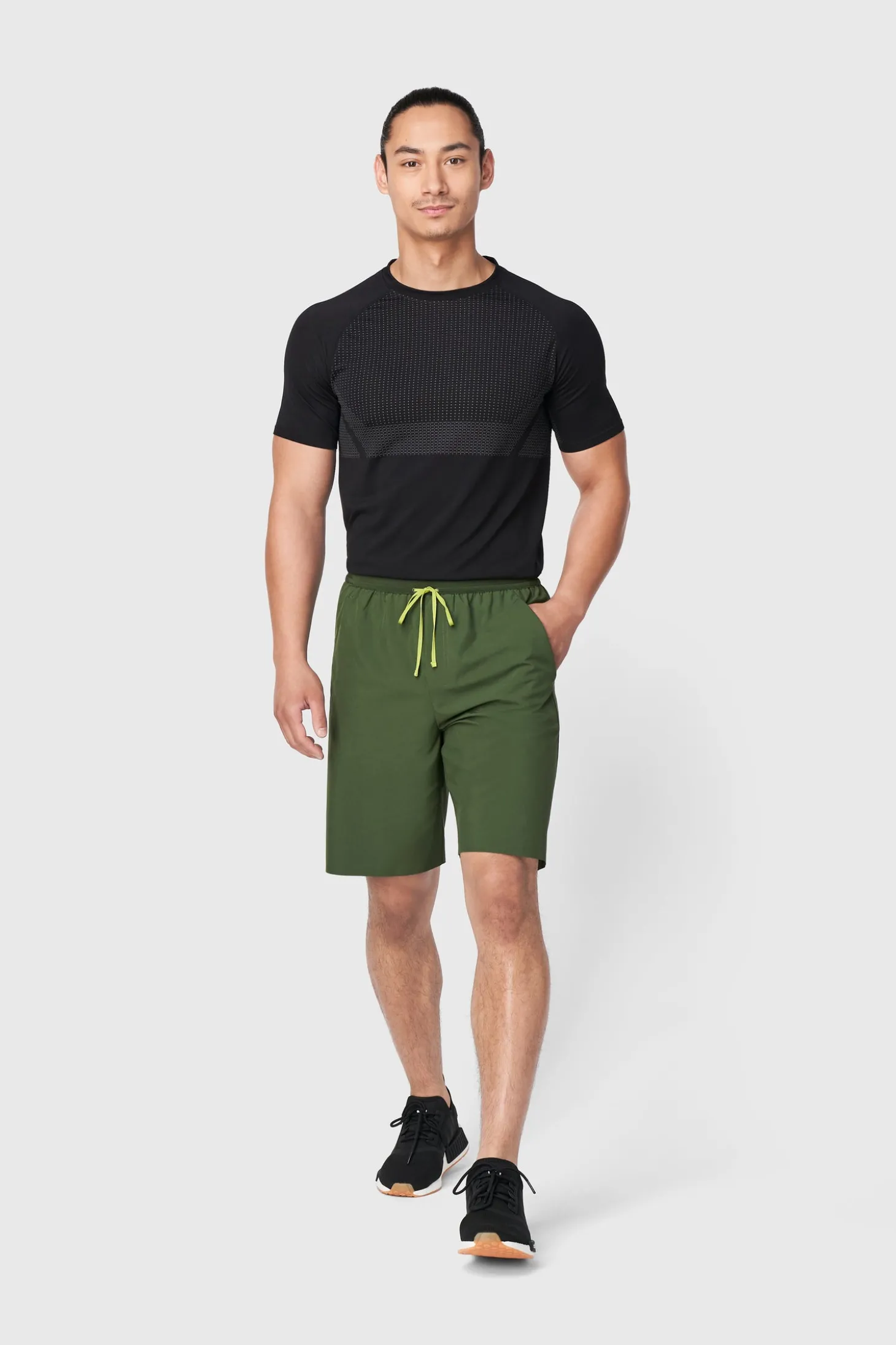 Push FWD Multi Function Shorts