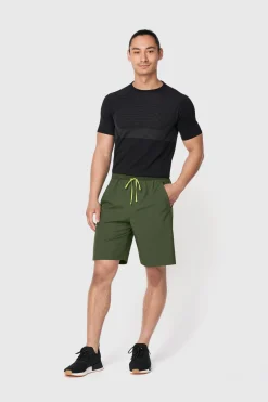 Push FWD Multi Function Shorts