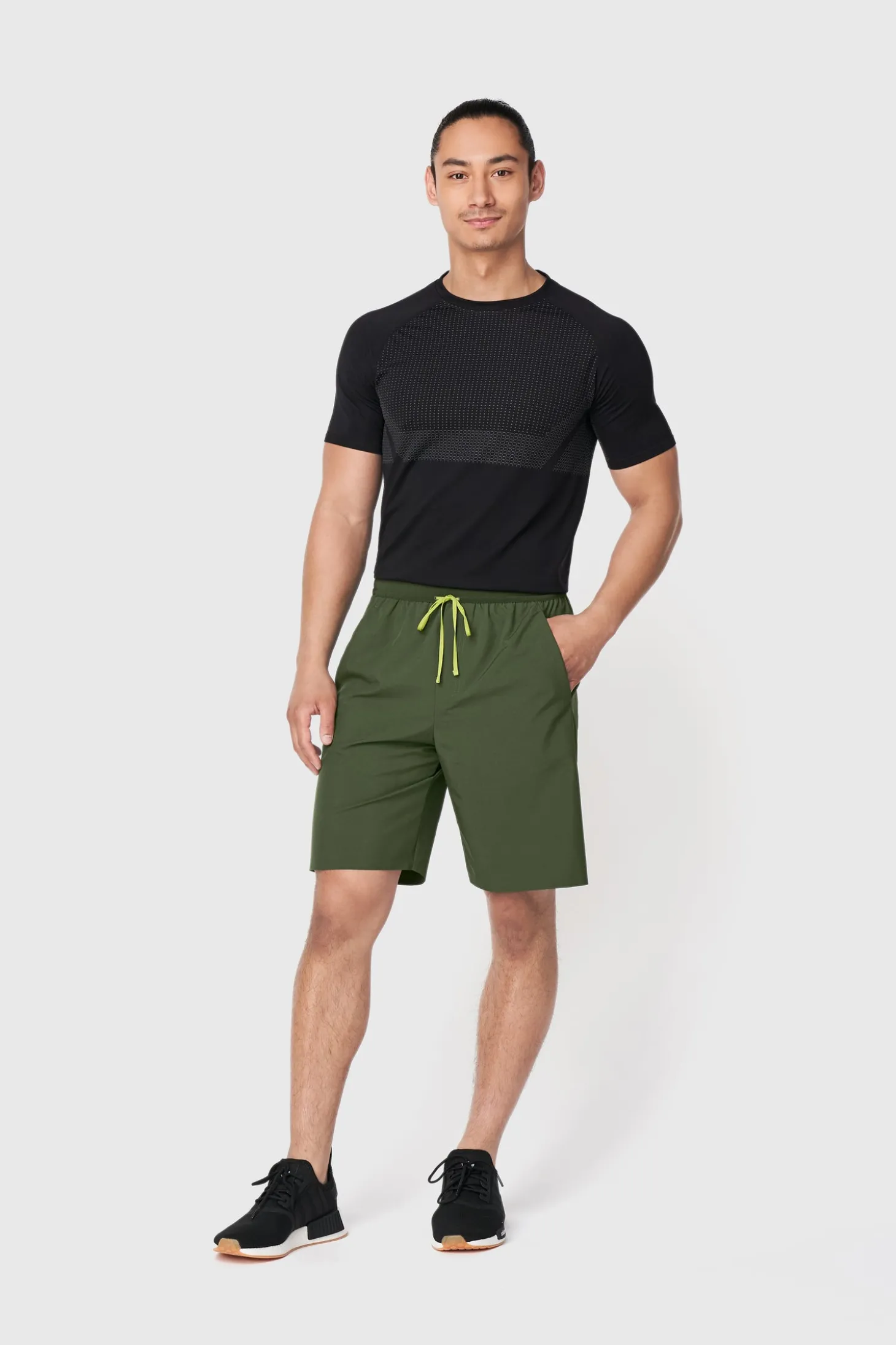Push FWD Multi Function Shorts